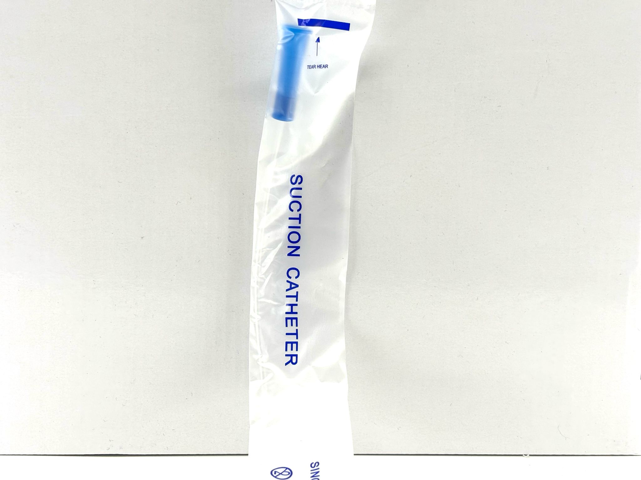 קטטר שאיבה לסקשיין מס' 8- ילד/תינוק CH/FR 8 (כחול)